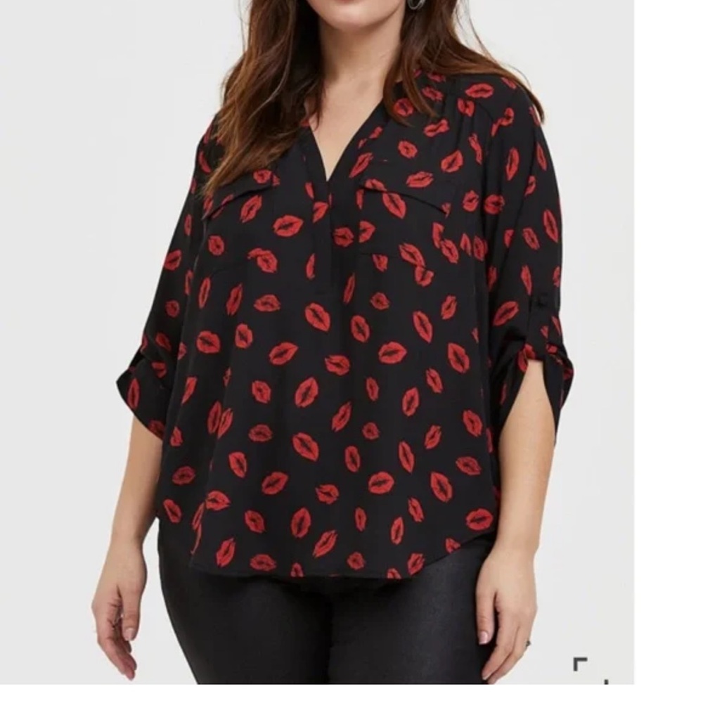Torrid Harper georgette blouse with lips.
